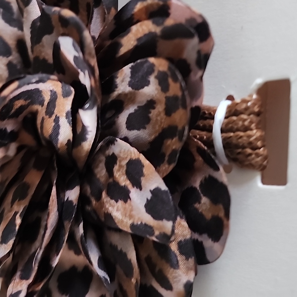 ZARA Double Flower Animal Print Necklace - Picture 14 of 16